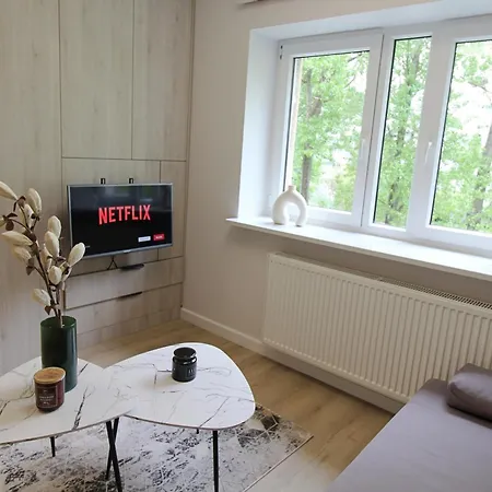 Nowolipie 31 - Bezplatny Parking - Free Parking - Better