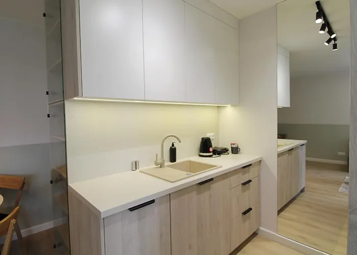 Nowolipie 31 - Bezplatny Parking - Free Parking - Better *